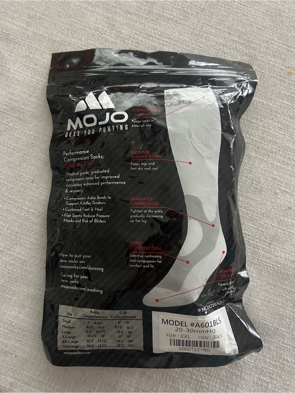 MOJO 2XL Black 20-30 mmHg Performance Compression Socks Unused